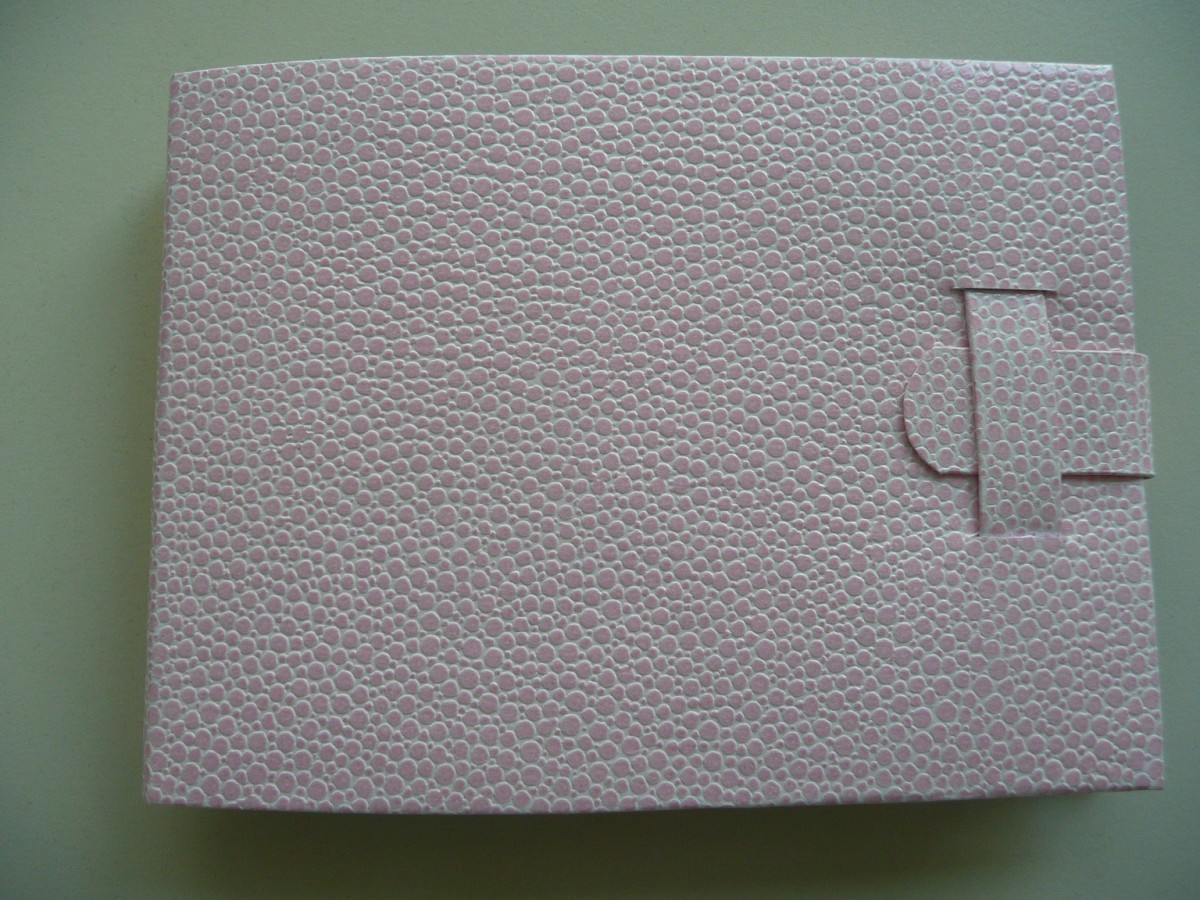 Porte ch&eacute;quier ferm&eacute;