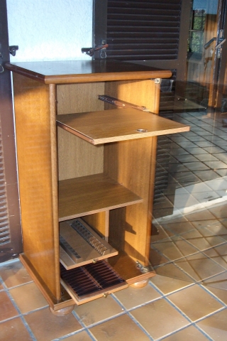 Meuble HIFI Stereo Excellent état !! dans Ameublement 091216120130813755066258