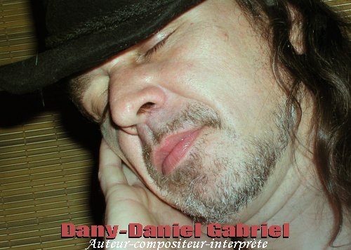 danydanielgabriel downdowndown