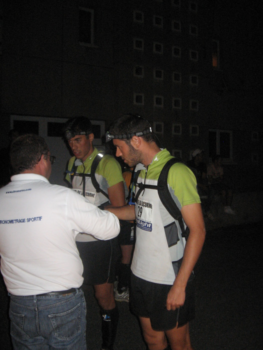 raid2009_182