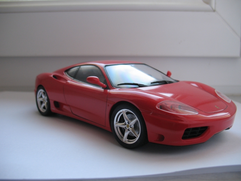 ferrari 360 modena pour gigi qui me réclame 1 rouge à 4 roue 090822054759746084298181