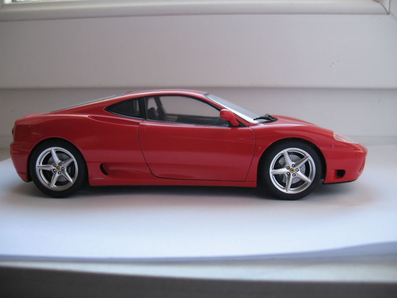 ferrari 360 modena pour gigi qui me réclame 1 rouge à 4 roue 090822054836746084298187