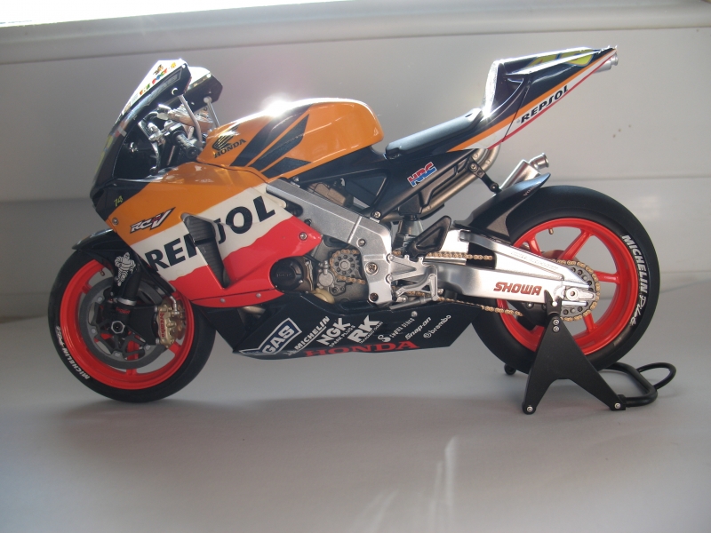 repsol rc211v 2003 hayden offerte à ma soeur 090823093507746084300858