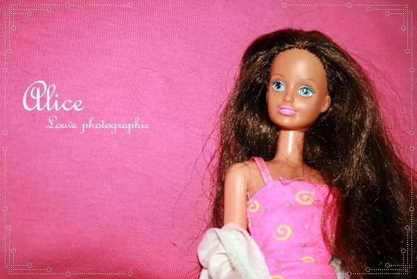 mes barbies - Page 2 090904064800458864383795