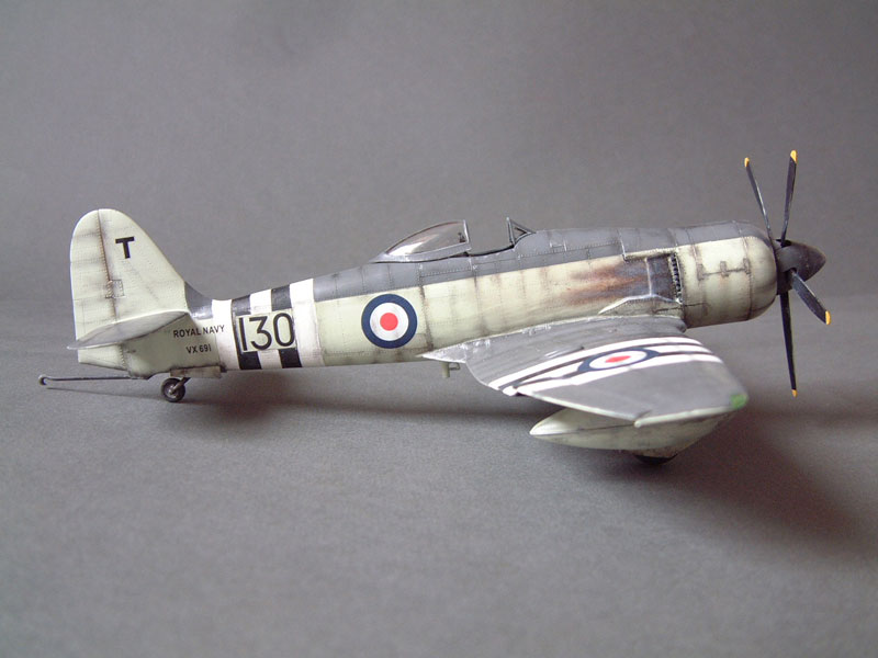 [Trumpeter] Hawker Seafury FB.11, 1/48e 090916032330476904461865