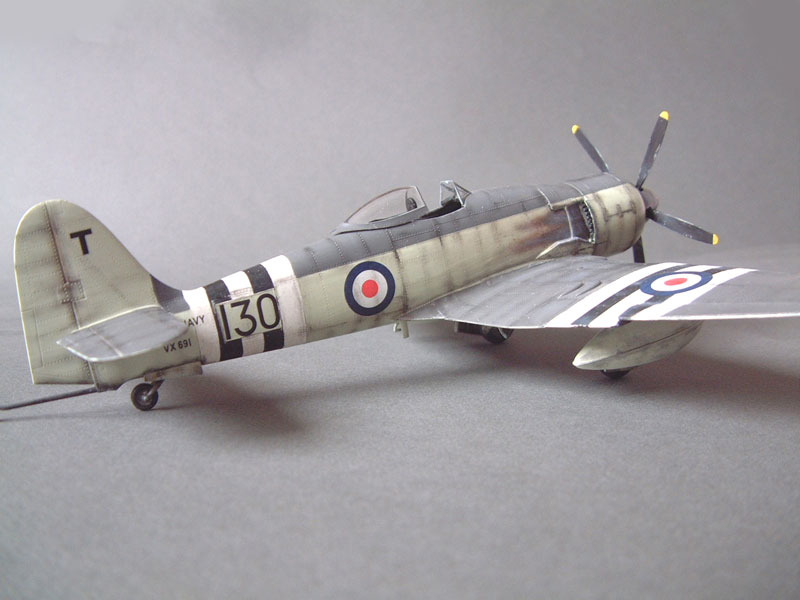 [Trumpeter] Hawker Seafury FB.11, 1/48e 090916032355476904461872