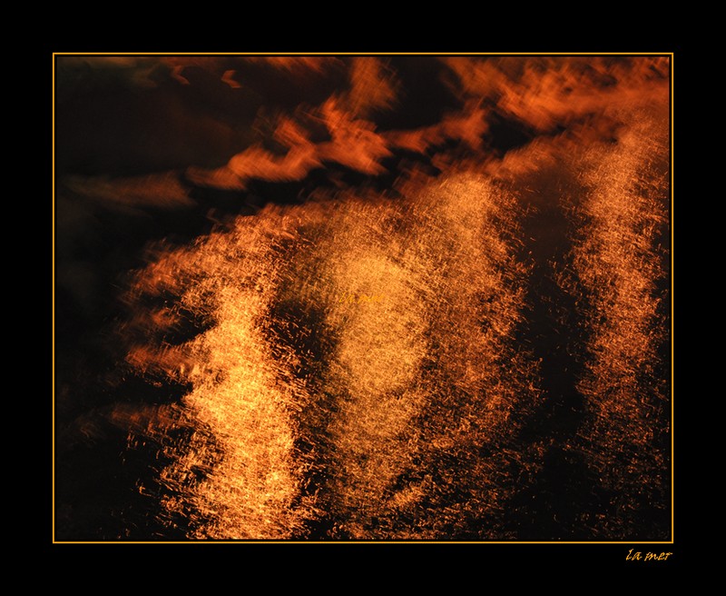 La mer dorée, en feu, comme vous voulez... 091101105109313944759741