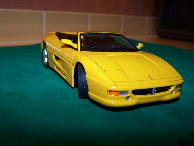 ferrari f 355 spider 091127095557670674943967