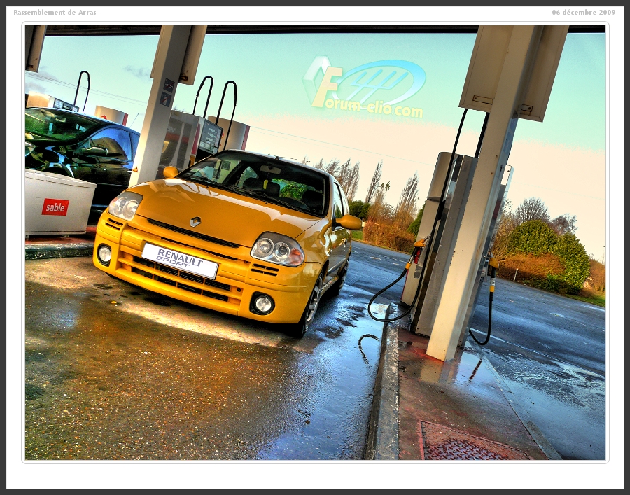 Clio RS jaune tournesol 091214071657620235056071