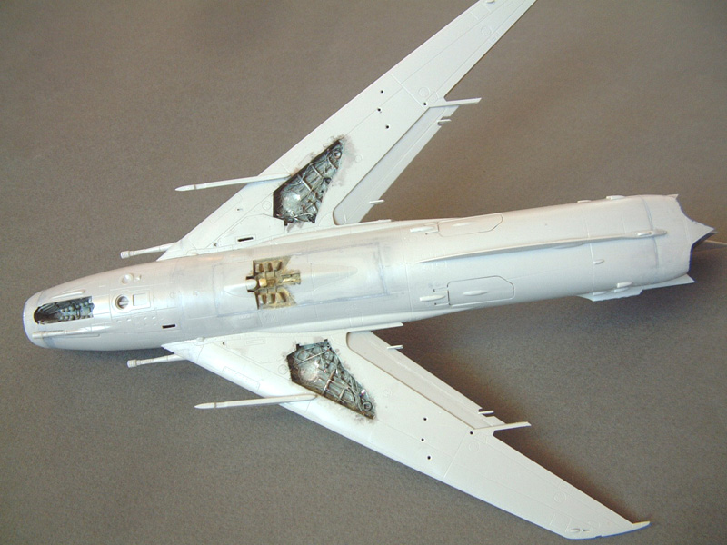 [Trumpeter] 1/48 - Mikoyan-Gourevitch Mig-19 S Farmer  - Page 4 091220094720476905091706