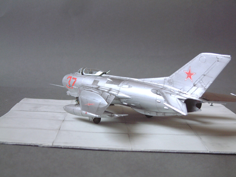 [Trumpeter] Mig19S 091223114231476905111982