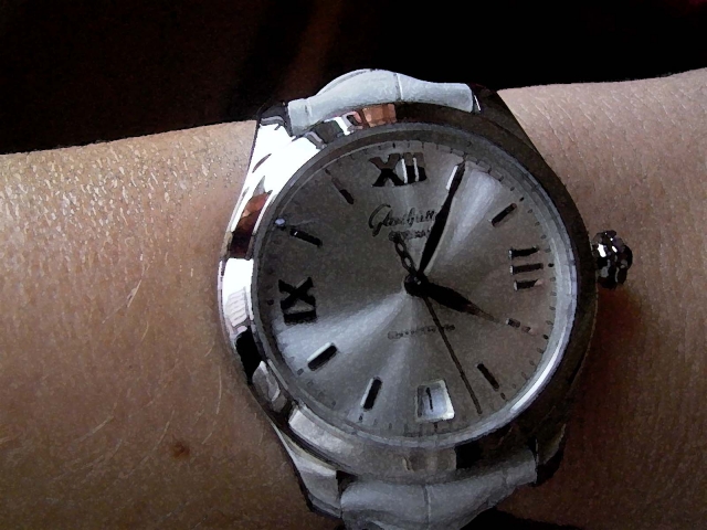 *****La montre du jour ! vol.5***** - Page 8 091230090905817865148669